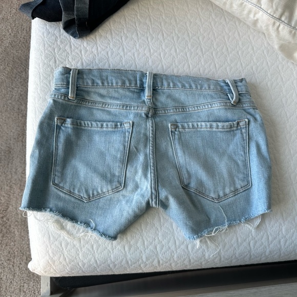 Frame shorts - Picture 3 of 3